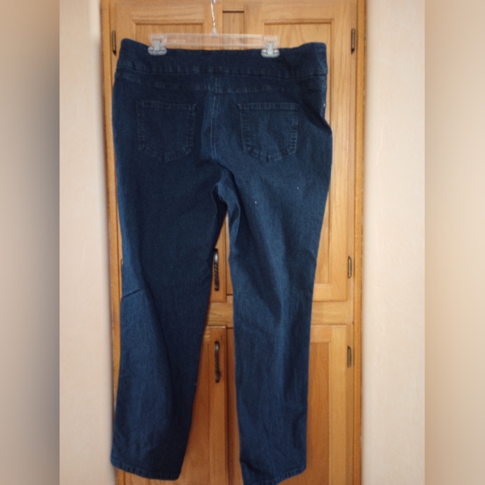 Ruby Rd. Blue Straight Leg Jeans Classic Style - Picture 4 of 4